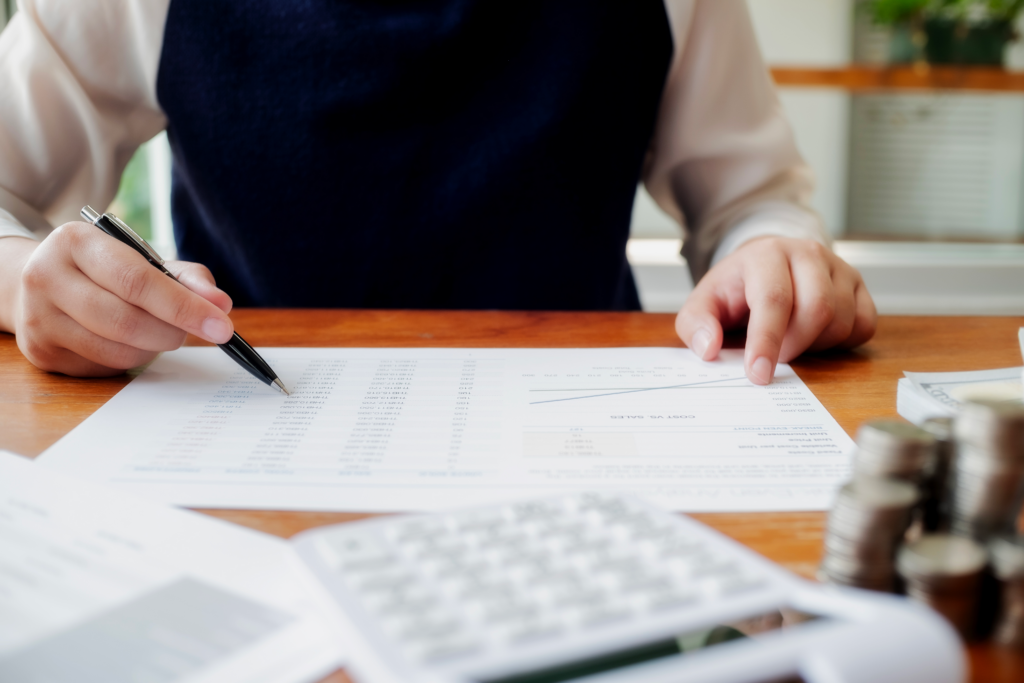 Olivier Hérisson là pour vous aidez avec son Bureau d'étude énergétique indépendant pour votre audit énergétique!
